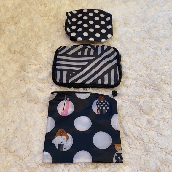 Bundle of 15 Makeup & Jewelry Bags - Picture 6 of 16